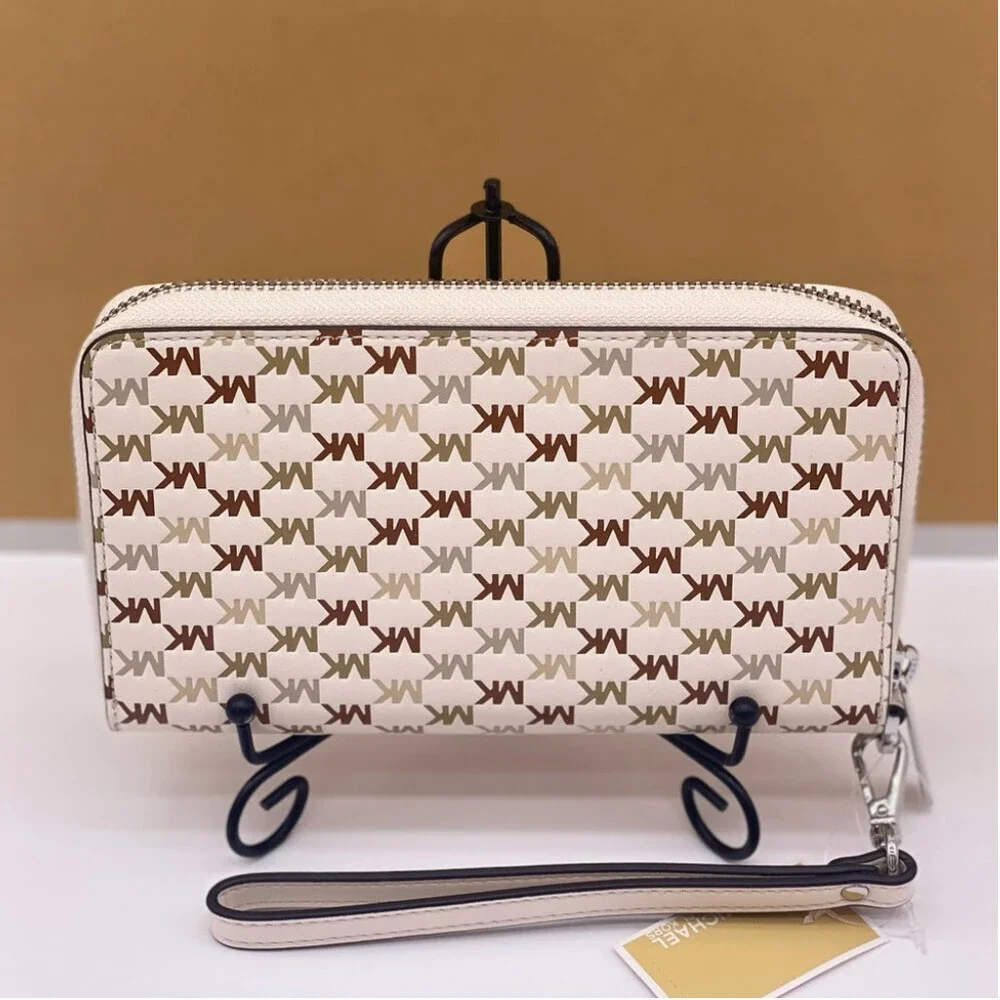 Michael Kors Jet Set Travel Wallet Phone Case